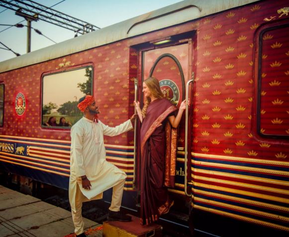 Luxury trains tour in India