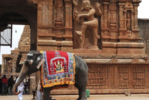 Pondicherry-Chidambaram-Tanjore (193 Km, 4 Hours 30 Minutes)