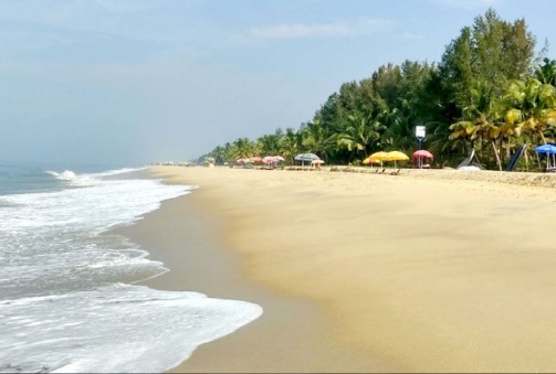 Kanyakumari-Poovar (66 Km, 2 Hours) Poovar-Kovalam (14 Km, 20 Minutes) Kovalam-Trivandrum (18 Km, 30 Minutes)