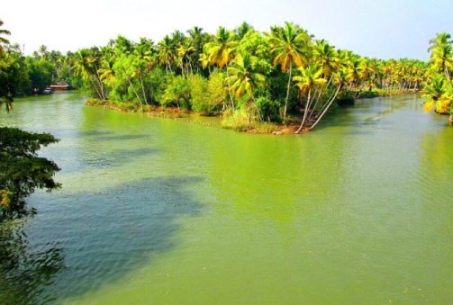 Kanyakumari-Poovar (66 km, 2 hours) Poovar-Kovalam (14 km, 20 minutes) Kovalam-Trivandrum (18 km, 30 minutes)
